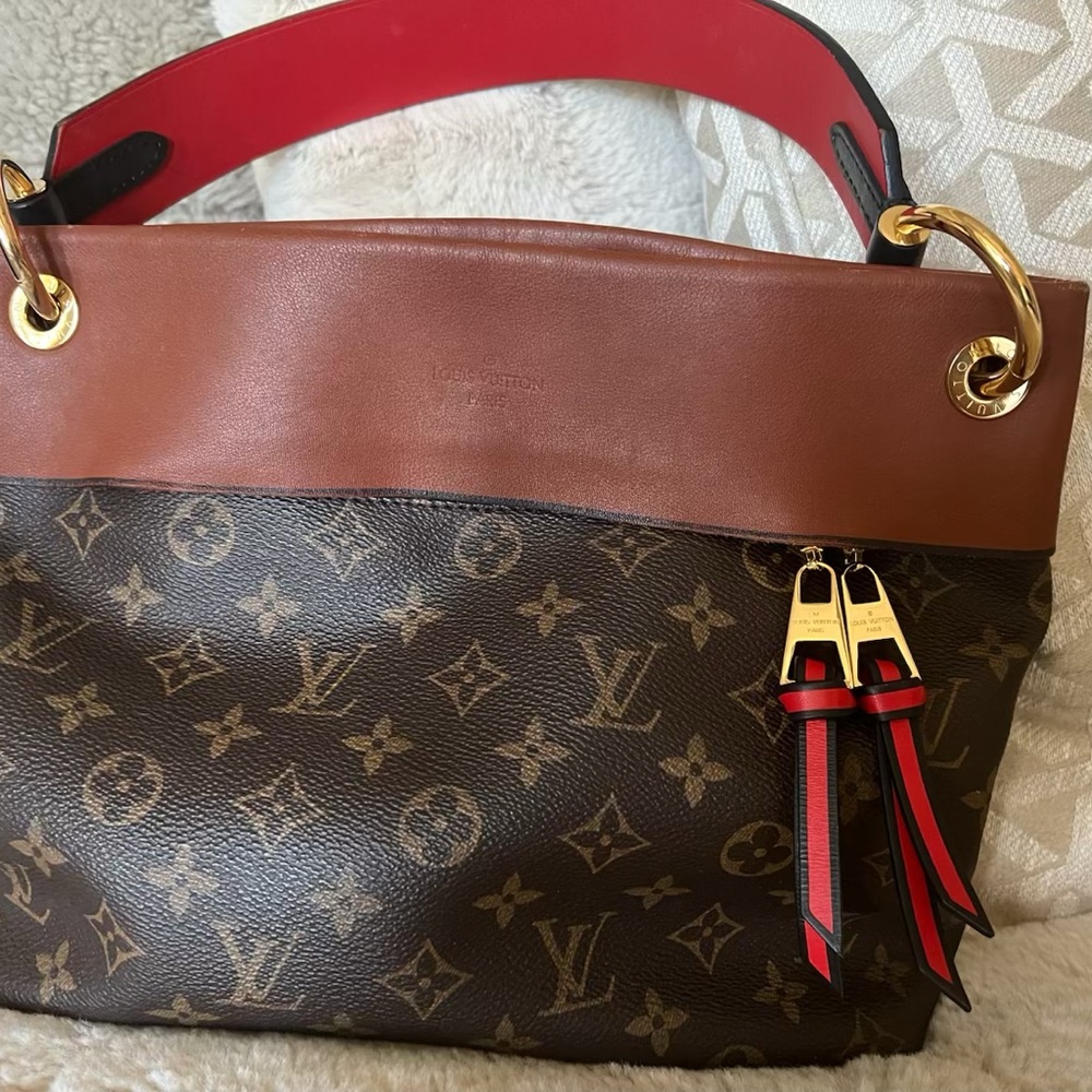 Louis Vuitton Tuileries Besace Shoulder Bag Caramel Brown Canvas